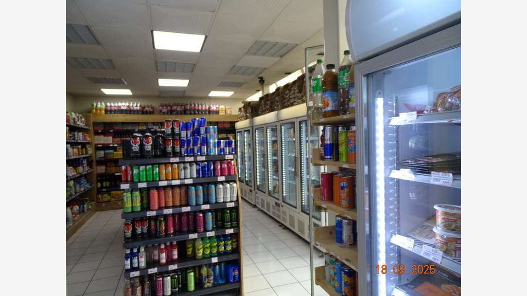 Vente supérette en hyper centre ville de Laval