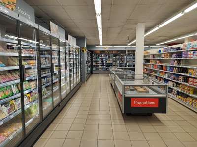Vente supérette Coccimarket de 280m² au Mans