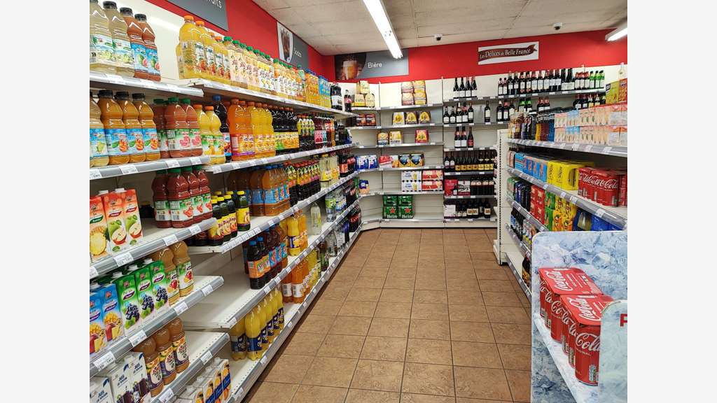 Vente supérette Coccimarket de 280m² au Mans