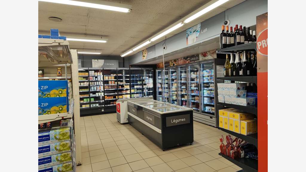 Vente supérette Coccimarket de 280m² au Mans