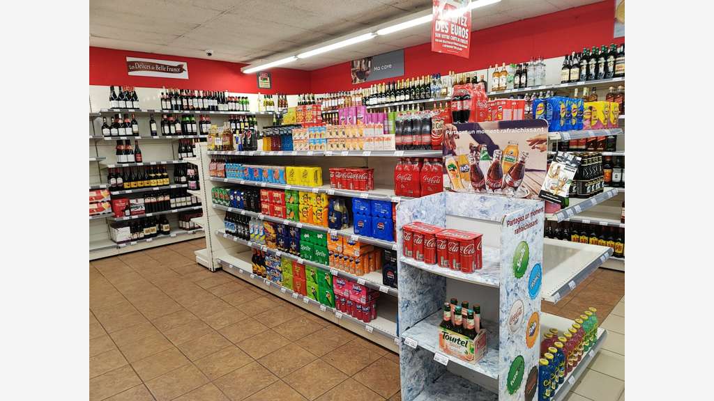 Vente supérette Coccimarket de 280m² au Mans