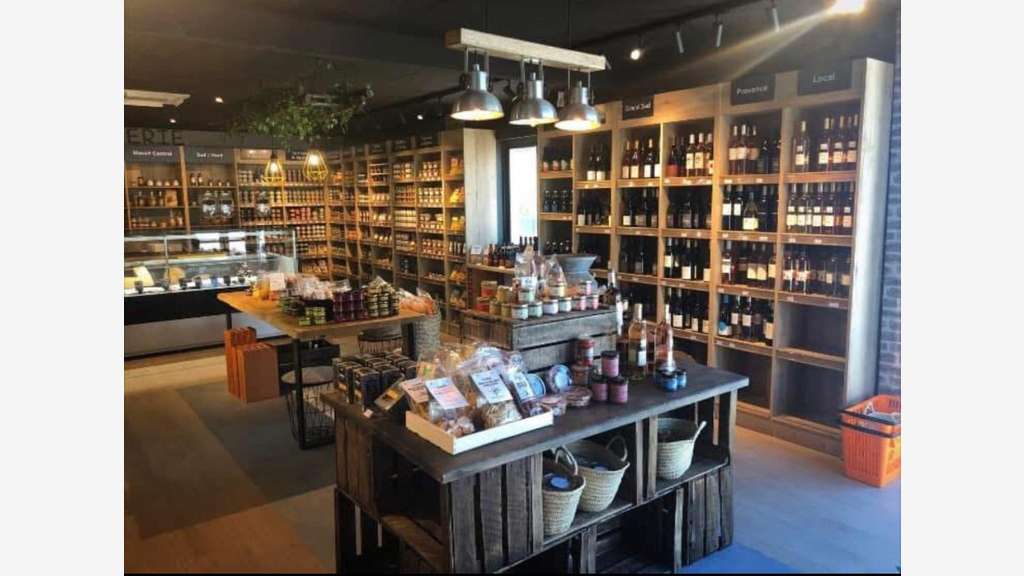 Vente épicerie fine idéalement située à Manosque