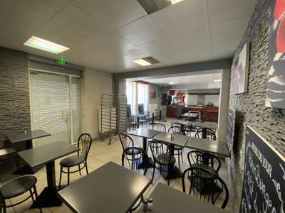 Vente boulangerie et restaurant de 464m² à Ormes