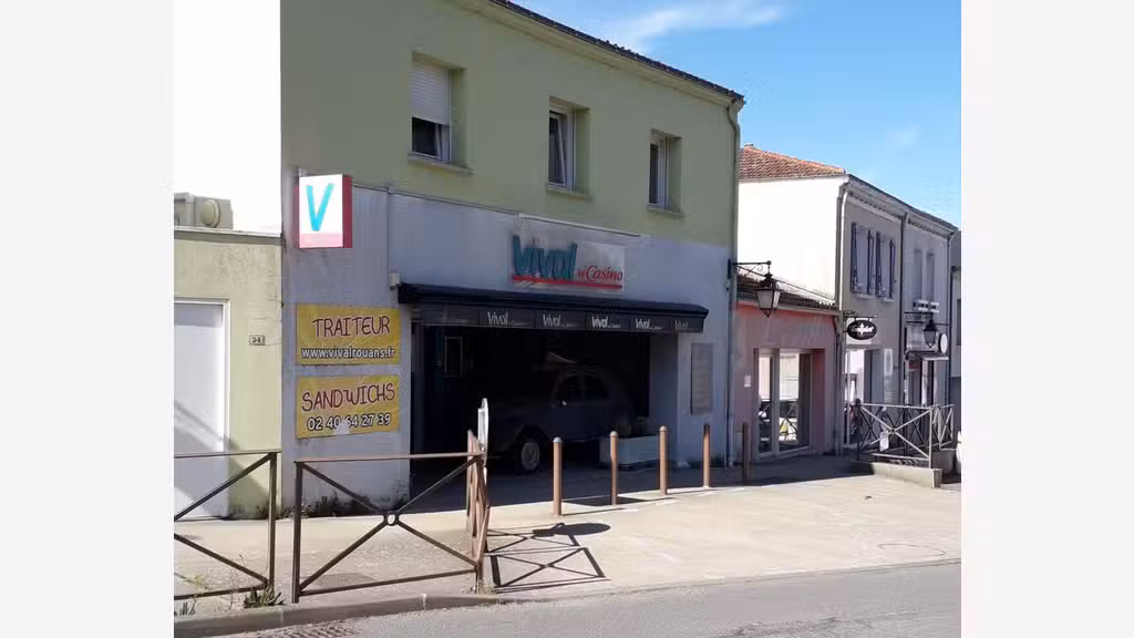 Commerce alimentaire VIVAL historique à céder R