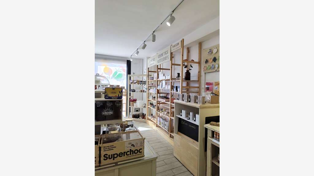 Épicerie bio à vendre ZAC village provençal 13)