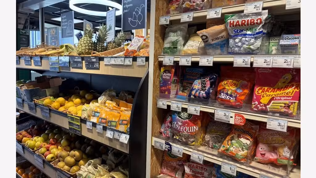 Vente supérette Carrefour Montagne à Bozel centre
