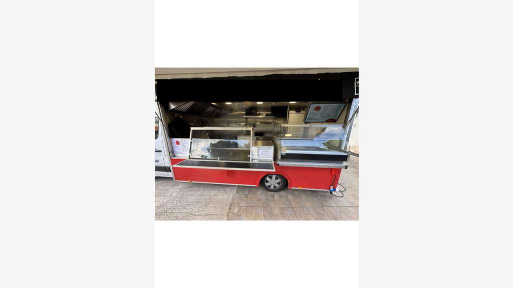 Vente FDC food truck rentable Châteauneuf-le-Rouge