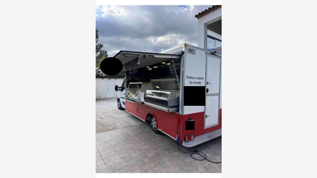 Vente FDC food truck rentable Châteauneuf-le-Rouge