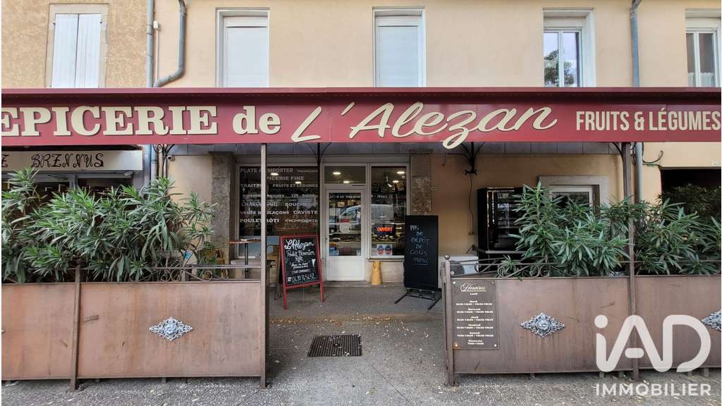 Alimentation à Cheval-Blanc