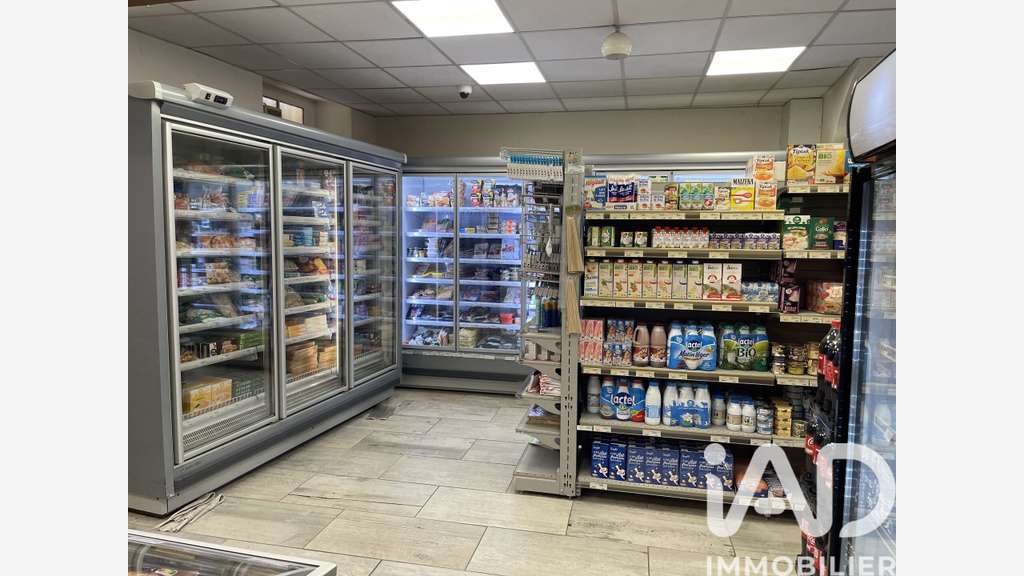 Vente FDC épicerie à Flayosc