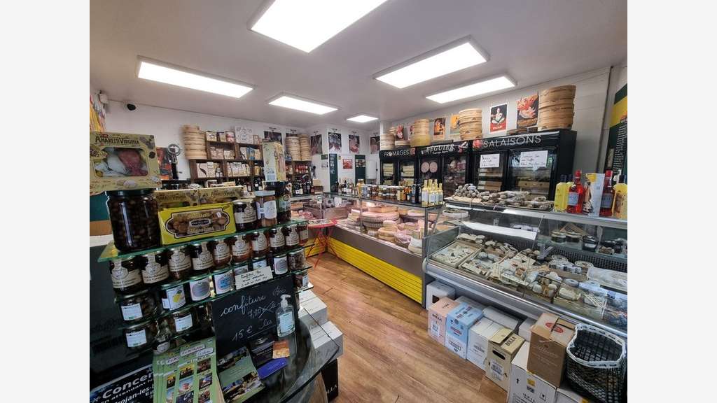 Vente FDC fromages et salaisons Le Château Oléron