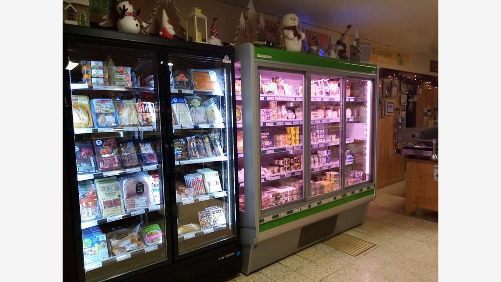 Vente magasin de proximité Les Moussières