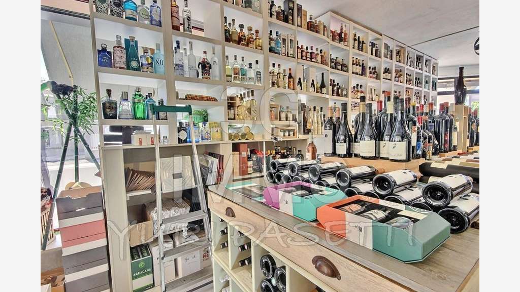 Vente FDC Vins Spiritueux à Mandelieu-la-Napoule