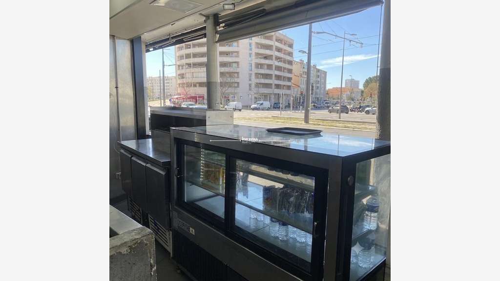 Vente snack de 32m² emplacement N°1 à Marseille