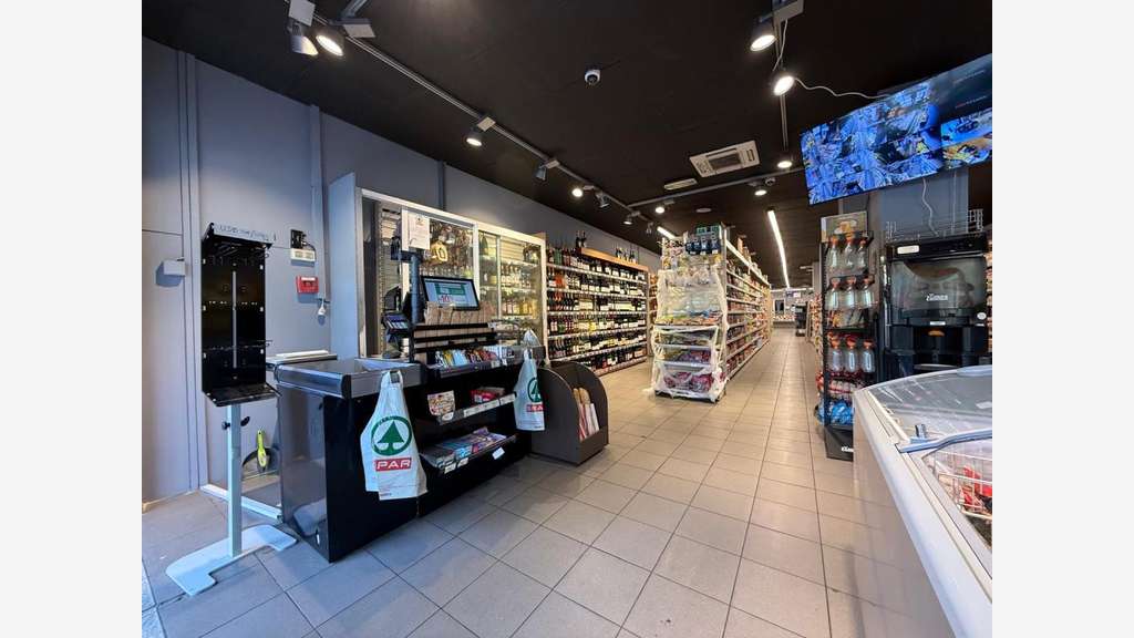 Reprise commerce alimentaire centre ville