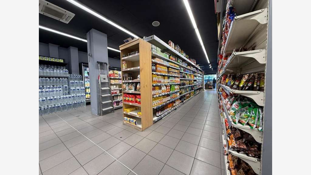 Reprise commerce alimentaire centre ville