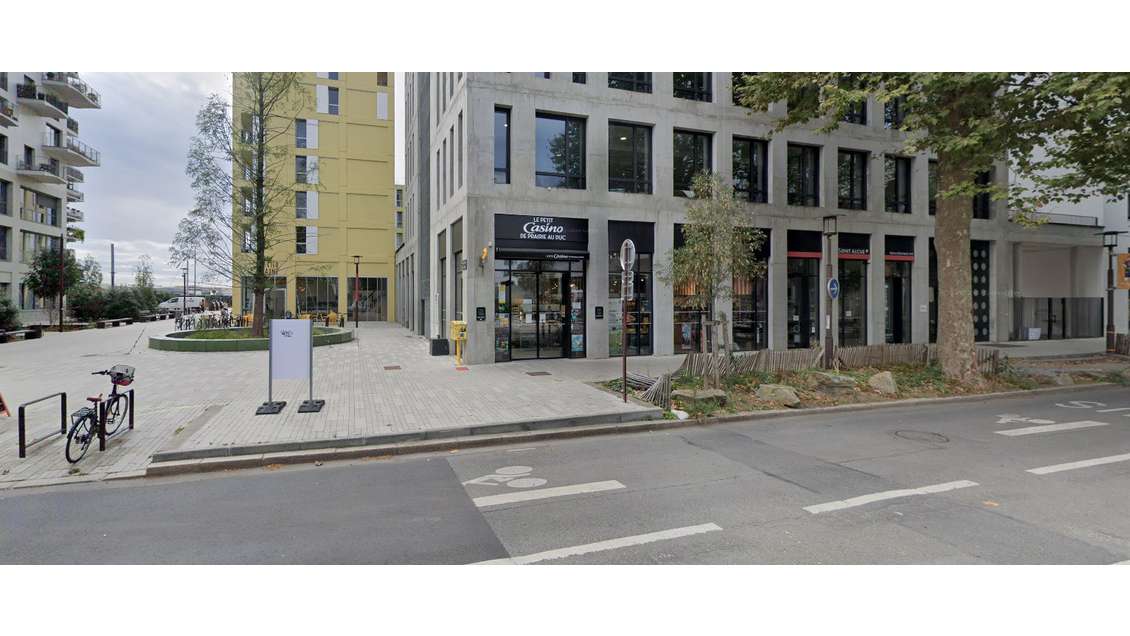 Reprise magasin de proximité clé en main 44