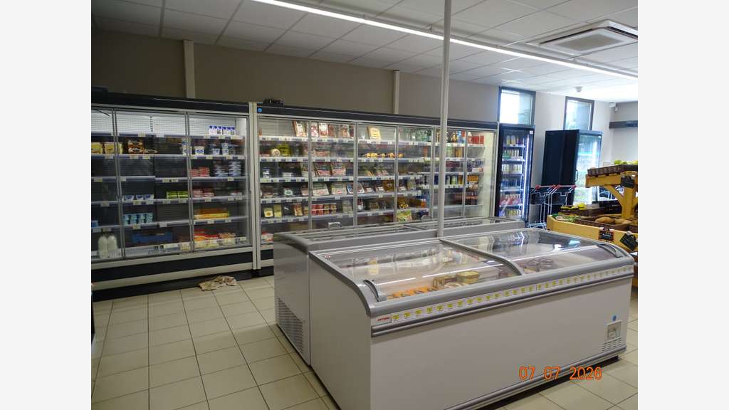 Vente supérette de 180m² à redynamiser à Pipriac