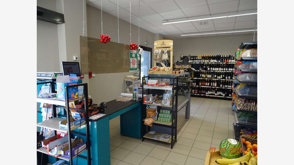Vente supérette de 180m² à redynamiser à Pipriac
