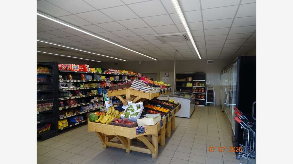 Vente supérette de 180m² à redynamiser à Pipriac