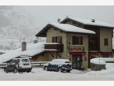 Reprise commerce alimentaire SPAR sur VAL CENIS