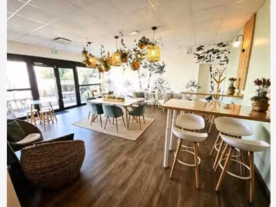 Vente commerce multiactivités à fort potentiel 68