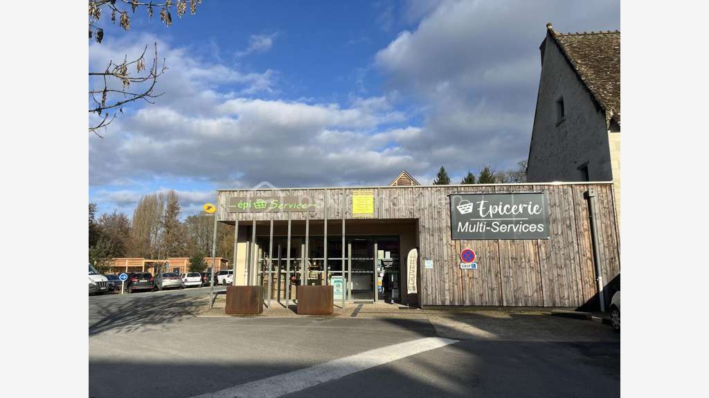 A vendre épicerie multiservices à Vallières 