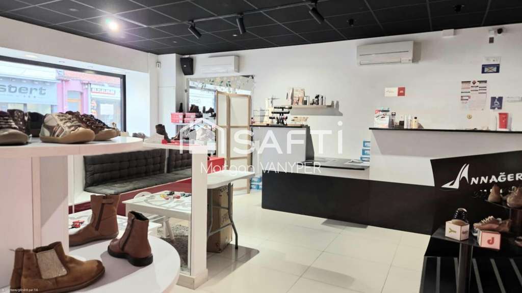 AV FDC chaussures 140m² empl stratégique Bruay