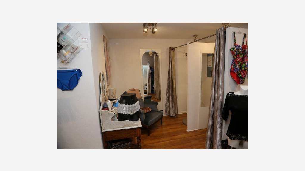 Vente magasin vêtements lingerie sur Montbéliard