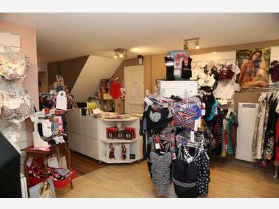 Vente magasin vêtements lingerie sur Montbéliard