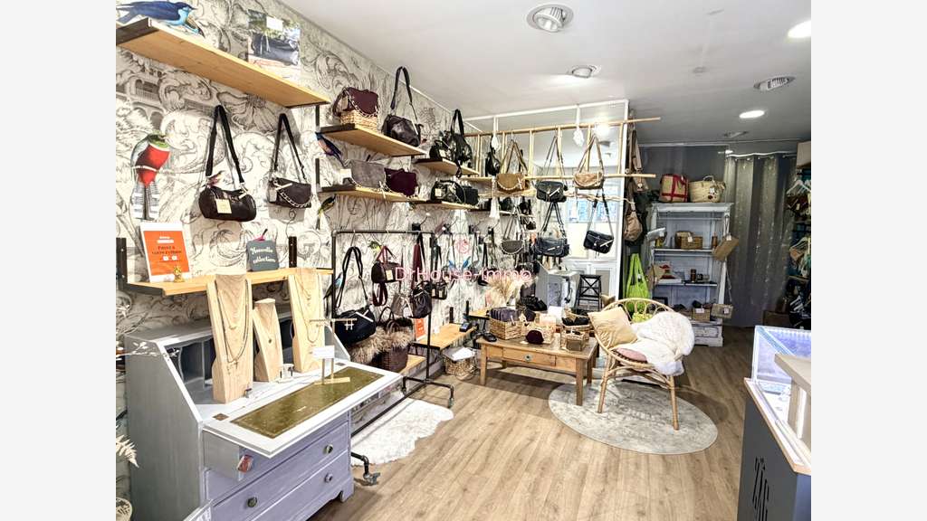 Vente FDC prêt-à-porter à La Ciotat centre