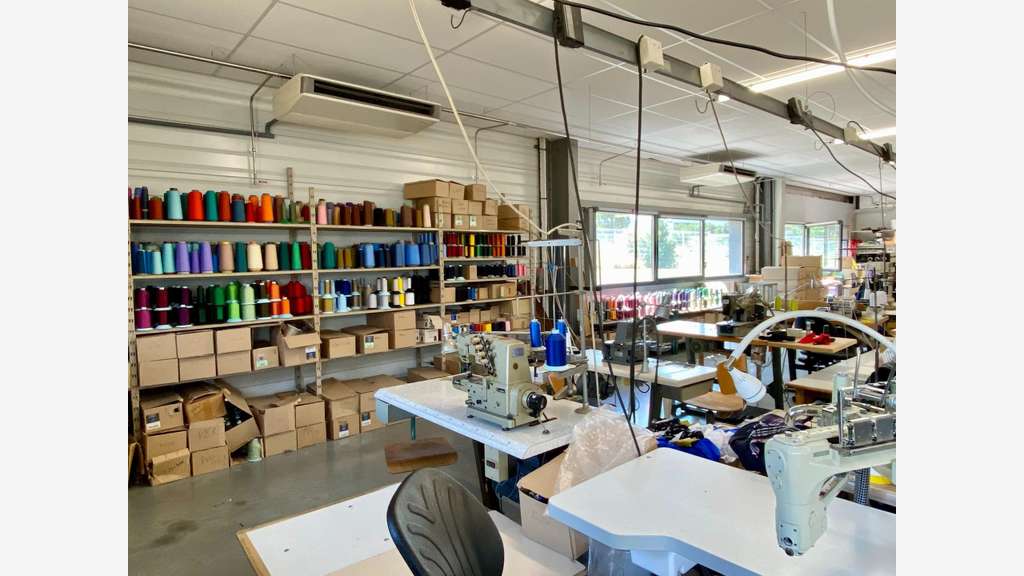Vente FDC confection et fabrication vêtements 81