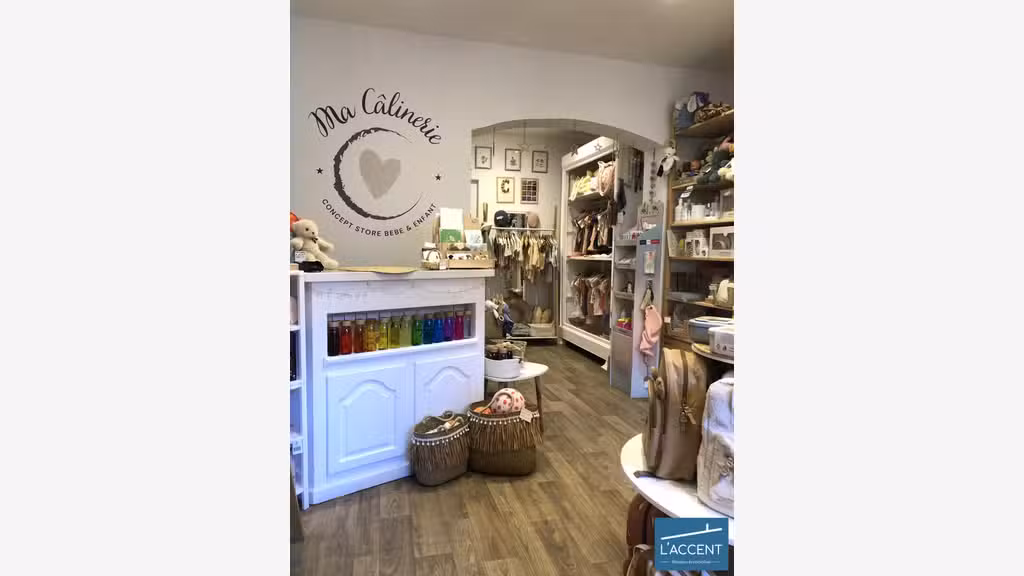 Vente FDC prêt à porter puériculture Lunel centre