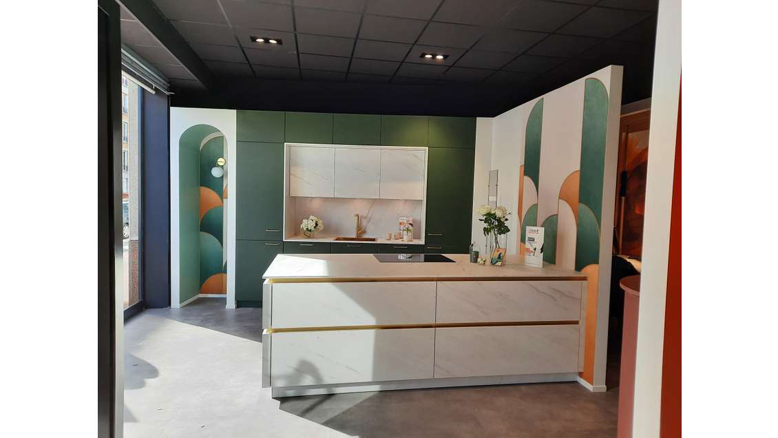 Magasin d'agencements intérieur enseigne majeure