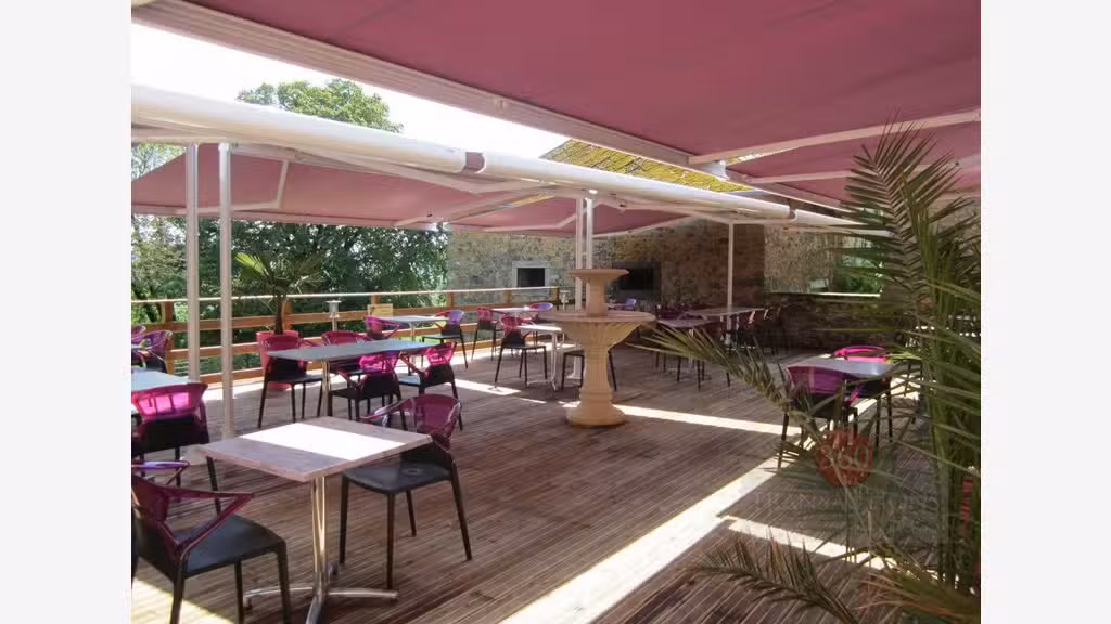A vendre murs + FDC restaurant tradi à Troche