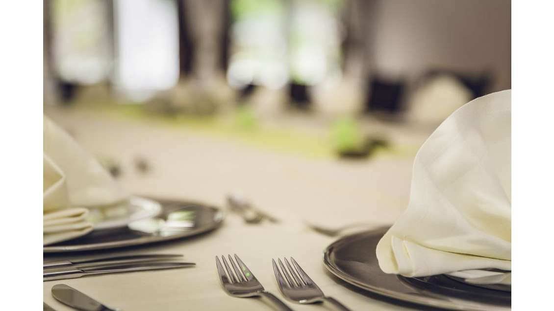 Murs + fonds bar-hôtel restaurant proche mer 40