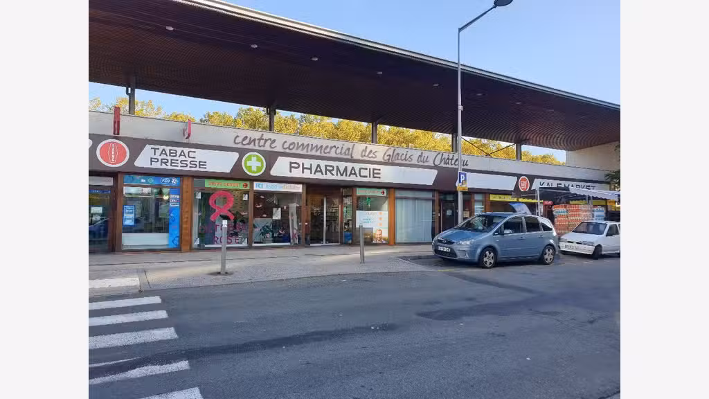 Pharmacie bien implantée à céder à Belfort