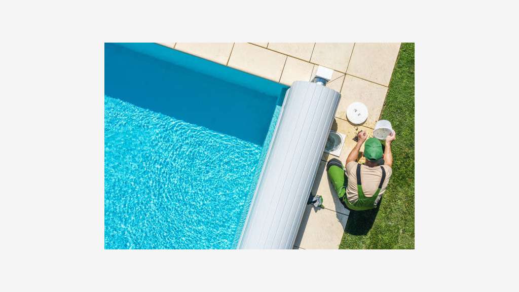 Cède FDC Entretien + vte produits piscines à Mtp