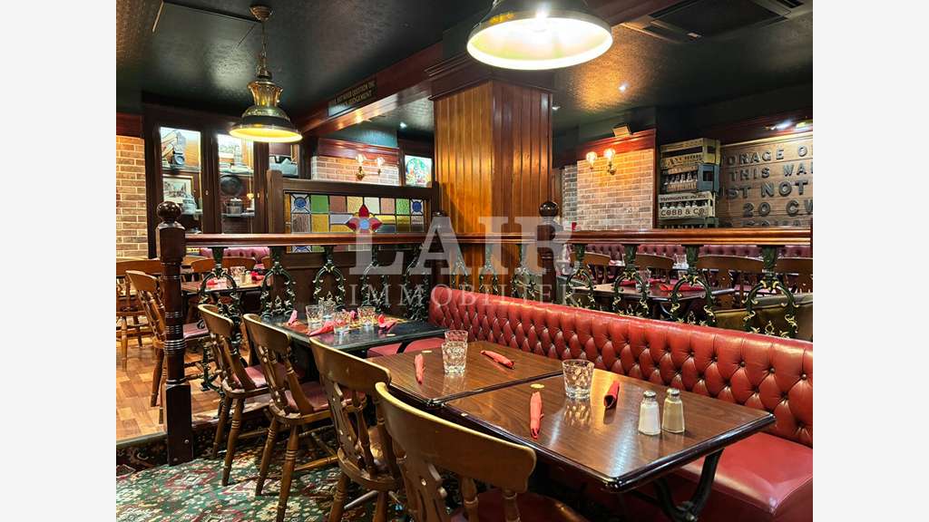 Plein centre ville d'Alençon à vendre brasserie