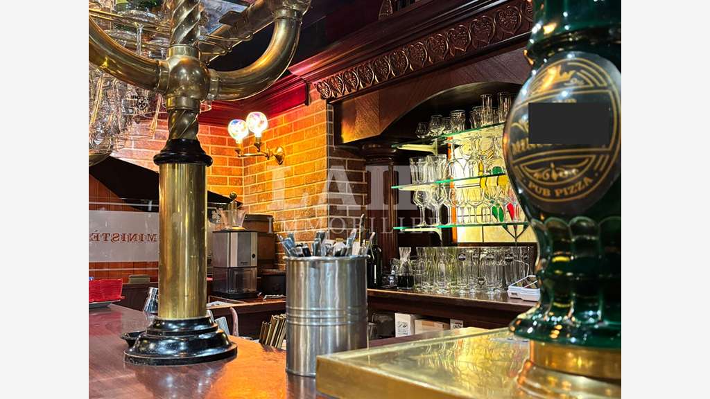 Plein centre ville d'Alençon à vendre brasserie