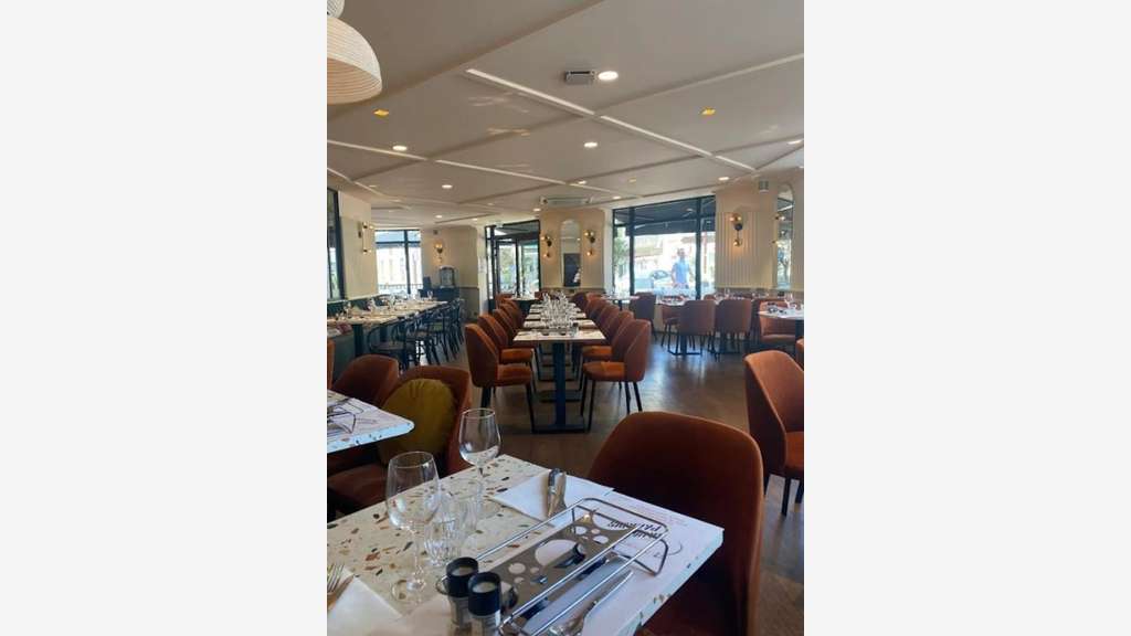 Vente restaurant en centre ville d'Agen prox gare