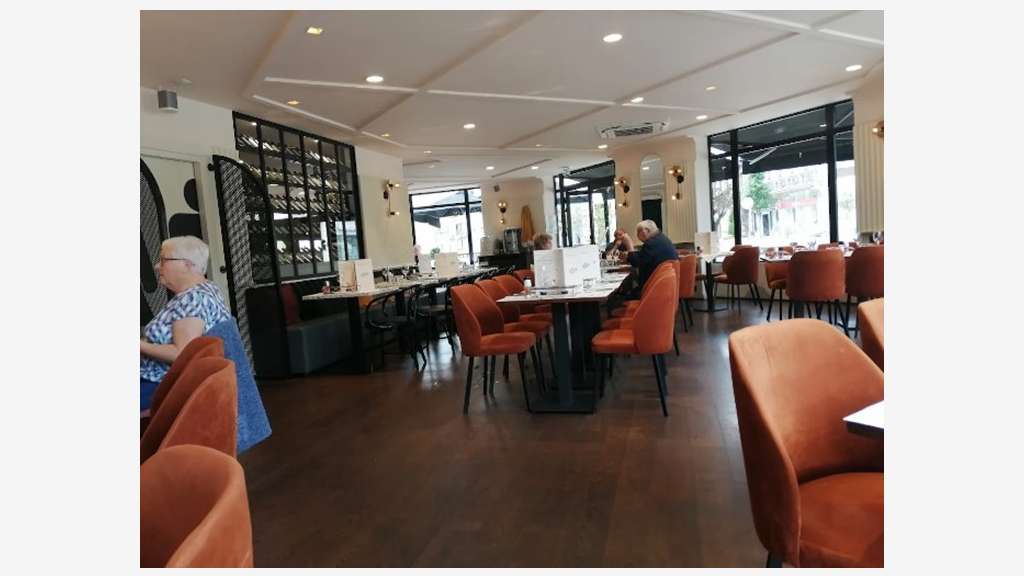 Vente restaurant en centre ville d'Agen prox gare