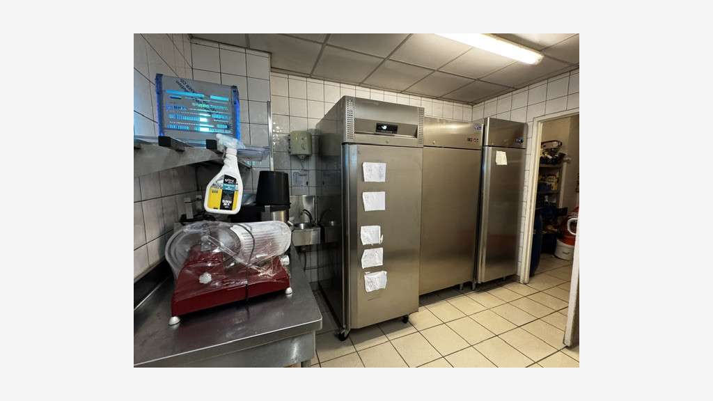 RESTAURANT EMPLACEMENT N°1 ENTREE DE VILLE