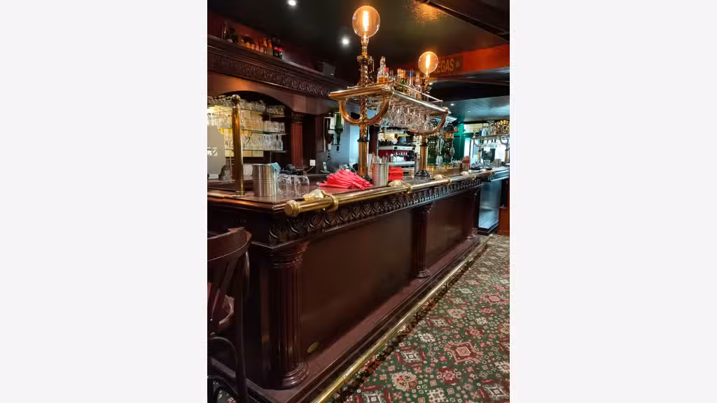A vendre restaurant avec terrasse ville de l'Orne
