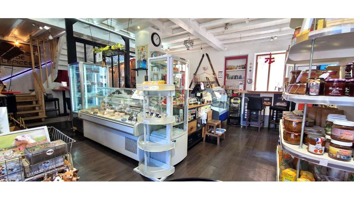 Vente épicerie bar restaurant lic IV à Allevard