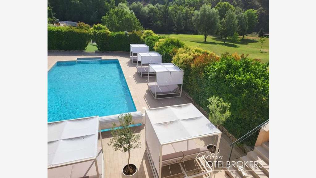 Vente Golf (Pitch&Put) Resort hôtel***** & SPA,