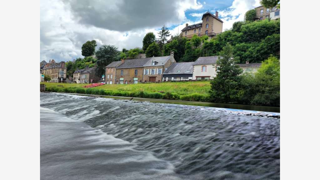 A vendre restaurant terrasse en Nord Mayenne (53)