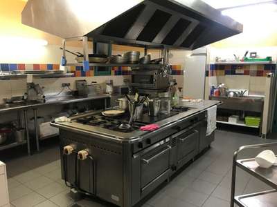 Vente restaurant 30 couverts au pied des vignes 11
