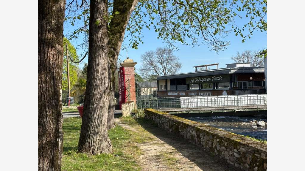 Restaurant terrasse à vendre à Bagneres de Bigorre