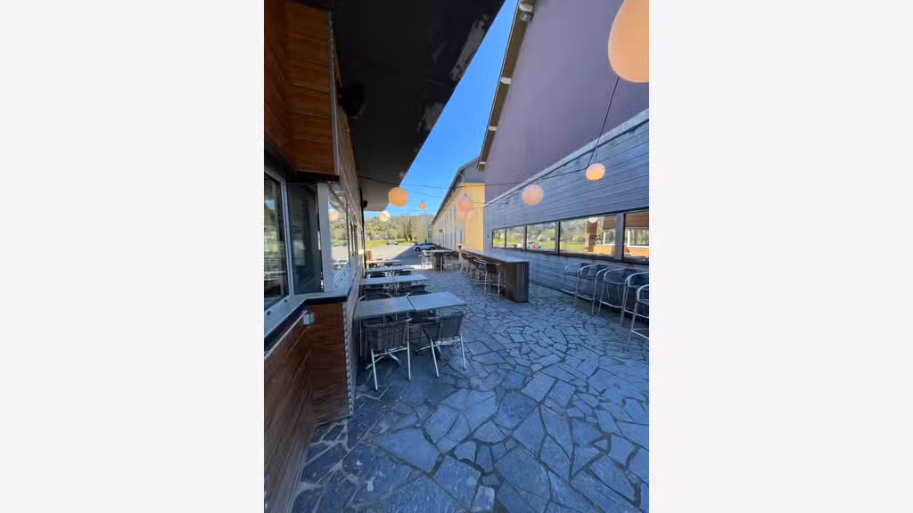 Restaurant terrasse à vendre à Bagneres de Bigorre